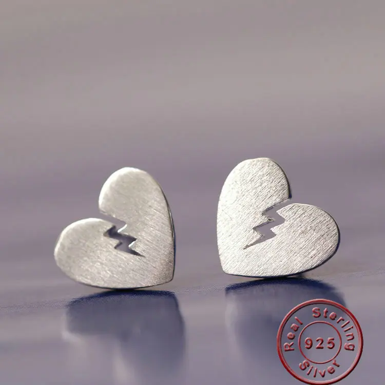 Amxiu Broken Heart Earrings 100% 925 Sterling Silver Stud Earrings Jewelry Fashion Earrings For Women Men Students Accessories
Amxiu Broken Heart Earrings 100% 925 Sterling Silver Stud Earrings Jewelry Fashion Earrings For Women Men Students Accessories