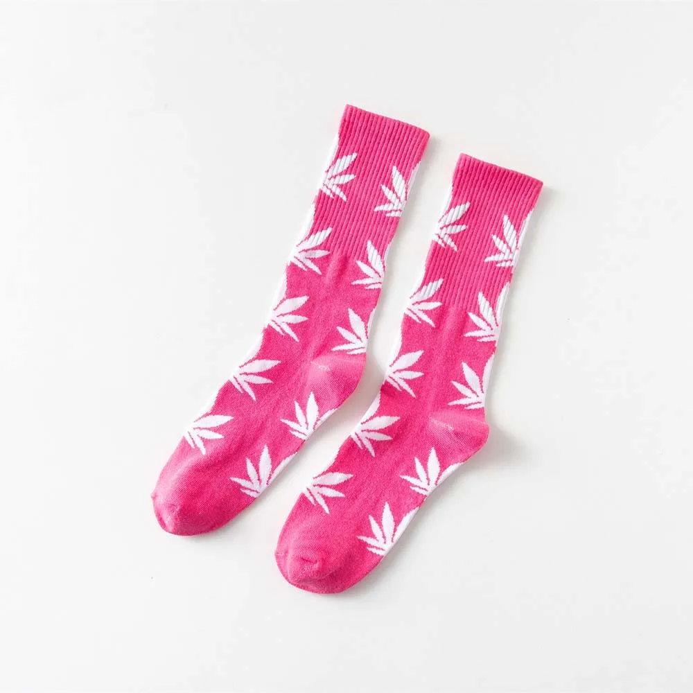 Fashion-1Pair-comfortable-high-quality-cotton-socks-hemp-leaf-maple-leaves-casual-long-weed-crew-socks(1)