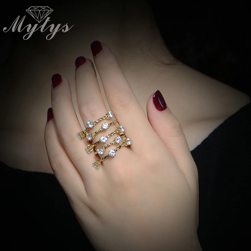 Mytys Multi Layers Half Fingers Ring Fashion Design GP Prong Setting Crystal Arround Finger Ring R1130
Mytys Multi Layers Half Fingers Ring Fashion Design GP Prong Setting Crystal Arround Finger Ring R1130