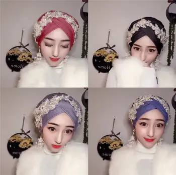 Muslim Women Embroidery Headscarf Retro Middle East Style Fashion Headwear Fashion Luxury Temperament New Spring Turban Caps
Muslim Women Embroidery Headscarf Retro Middle East Style Fashion Headwear Fashion Luxury Temperament New Spring Turban Caps