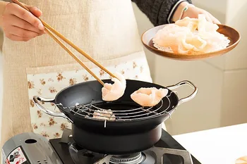Japanese fried tempura pot containing small household fryer oil filter frame gas cooker general health cookware non-stick pan
Japanese fried tempura pot containing small household fryer oil filter frame gas cooker general health cookware non-stick pan