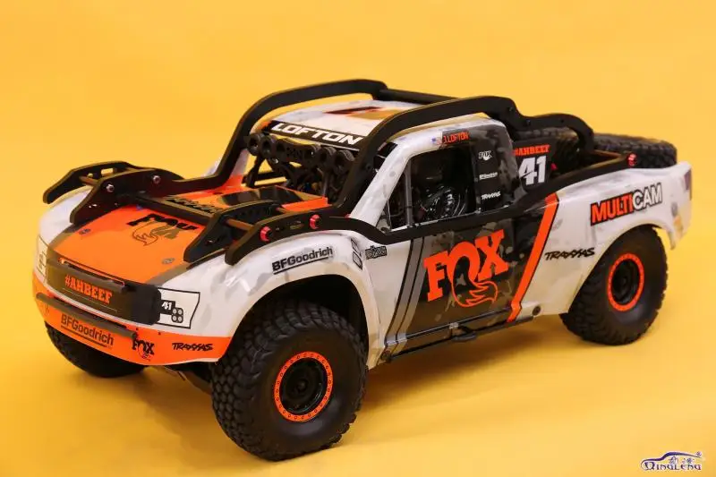 traxxas unlimited desert racer body
