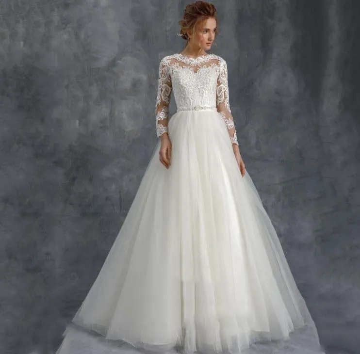 Romantic Princess Illusion Long Sleeve O Neck Wedding Dress Exquisite Lace Appliques Bridal Gowns Vestido De Noiva 2019
Romantic Princess Illusion Long Sleeve O Neck Wedding Dress Exquisite Lace Appliques Bridal Gowns Vestido De Noiva 2019