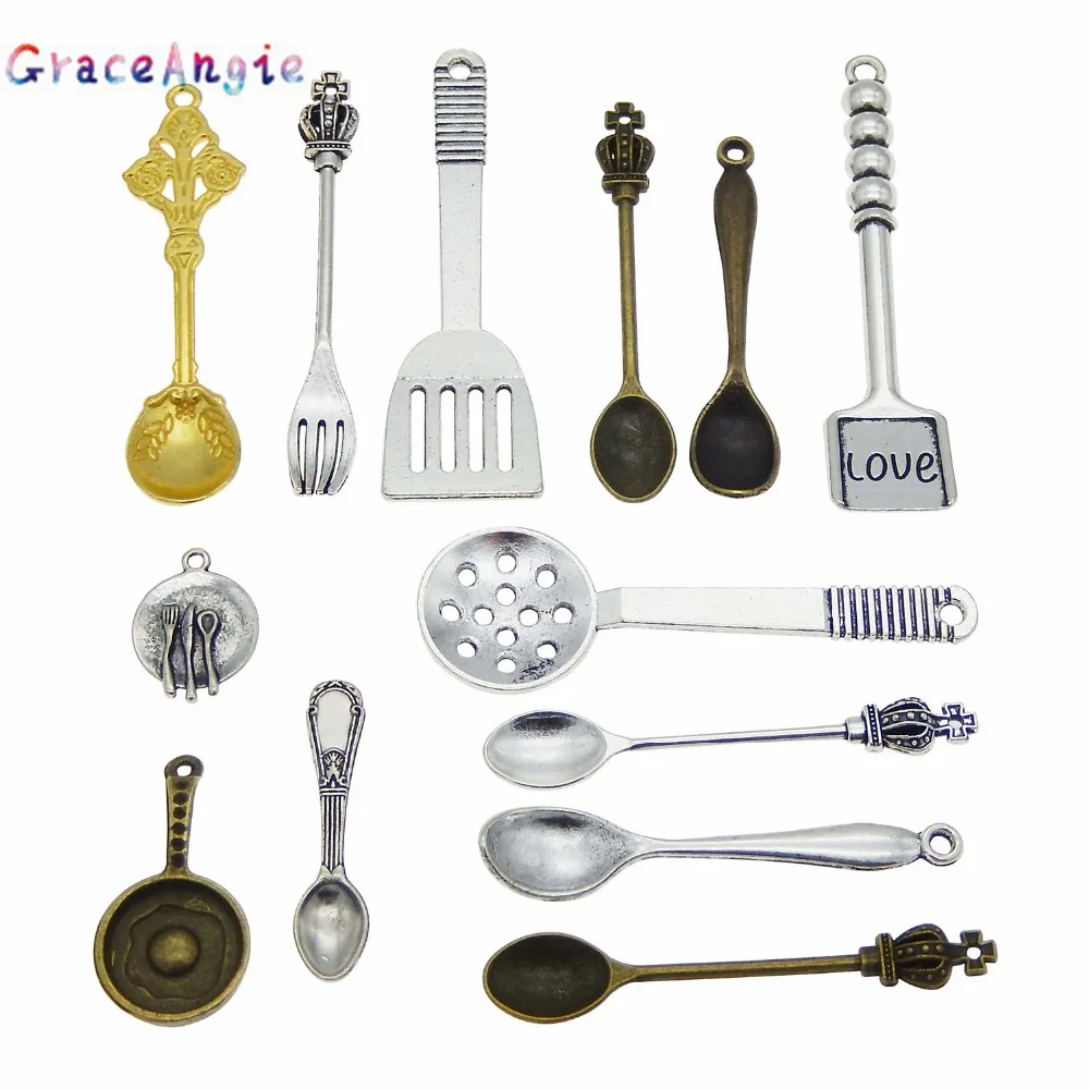 12pcs Vintage spoon pendant dipper Cook Tool ladle Charms Necklace Accessories Tableware Cookware Alloy Charms Pendants Jewelry
12pcs Vintage spoon pendant dipper Cook Tool ladle Charms Necklace Accessories Tableware Cookware Alloy Charms Pendants Jewelry