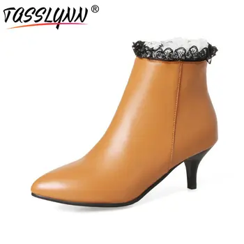 TASSLYNN 2019 Women Boots Elegant Pointed Toe Woman Shoes Thin High Heels Slip on Boots PU Ruffles Office Woman Shoes Size 34-43
TASSLYNN 2019 Women Boots Elegant Pointed Toe Woman Shoes Thin High Heels Slip on Boots PU Ruffles Office Woman Shoes Size 34-43