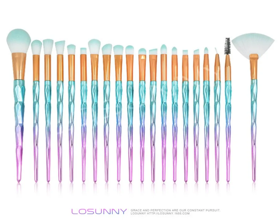 Beauty Unicorn Makeup Brushes Set Crystal Spiral Handle Foundation Blending Powder Crease Make Up Brush Cheap Cosmetic Tools Hot
Beauty Unicorn Makeup Brushes Set Crystal Spiral Handle Foundation Blending Powder Crease Make Up Brush Cheap Cosmetic Tools Hot