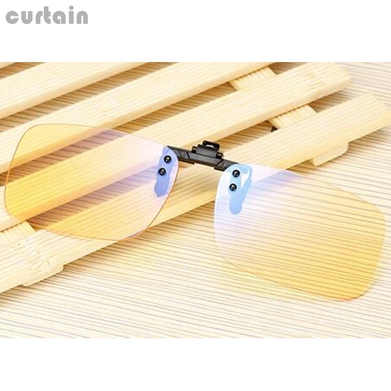 1pcs Unisex New Eyeglasses Anti Blue Ray Clip-on Clip Lens For Light Computer Phone Game TV Working EyeWear Glasses LTT9294
1pcs Unisex New Eyeglasses Anti Blue Ray Clip-on Clip Lens For Light Computer Phone Game TV Working EyeWear Glasses LTT9294