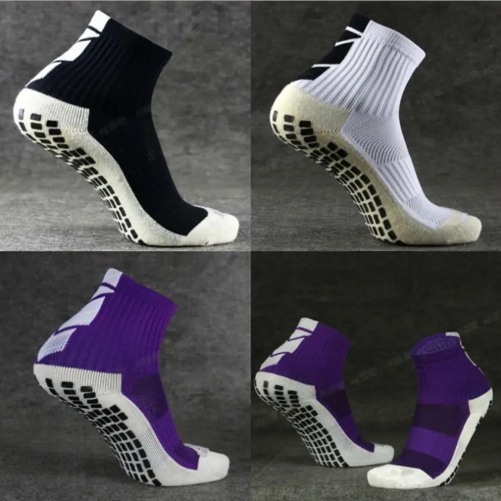 Arrow pattern towel bottom football training socks ankle-crossing anti-skid particles wear-resistant and thicker sport man's cen
Arrow pattern towel bottom football training socks ankle-crossing anti-skid particles wear-resistant and thicker sport man's cen
