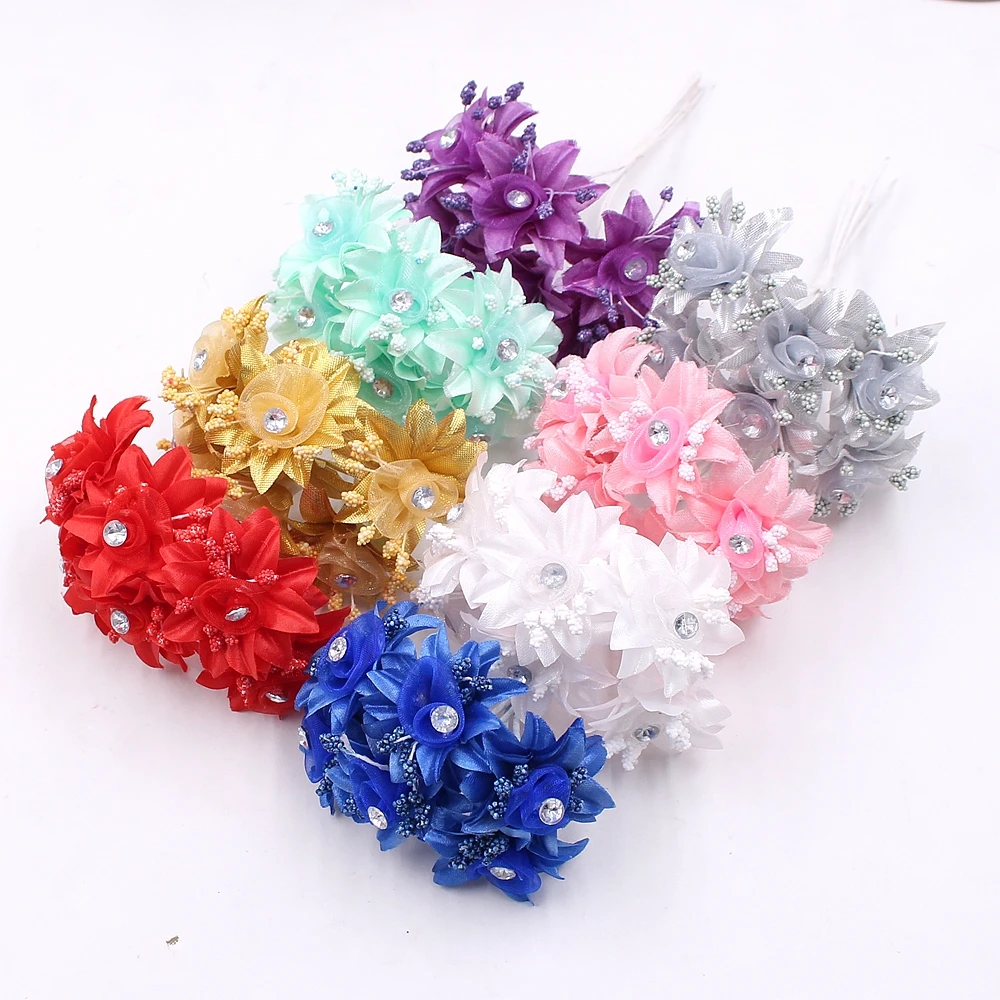6pcs daisy artificial flower silk sunflower bouquet artificial flower daisy wedding decoration clip clip DIY wreath craft flower
6pcs daisy artificial flower silk sunflower bouquet artificial flower daisy wedding decoration clip clip DIY wreath craft flower