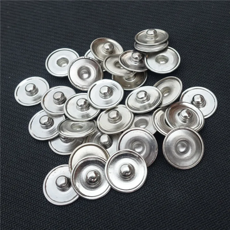 18mm Snap Buttons Bases Flat For 18-20mm Cabochon DIY Blank Sets Copper Materials Wholesale 1000 Pieces / Lot
18mm Snap Buttons Bases Flat For 18-20mm Cabochon DIY Blank Sets Copper Materials Wholesale 1000 Pieces / Lot