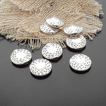 (20481)20PCS 16x16MM Antique Style Zinc Alloy Flat Beads Spacer Beads Jewelry Findings Accessories
(20481)20PCS 16x16MM Antique Style Zinc Alloy Flat Beads Spacer Beads Jewelry Findings Accessories