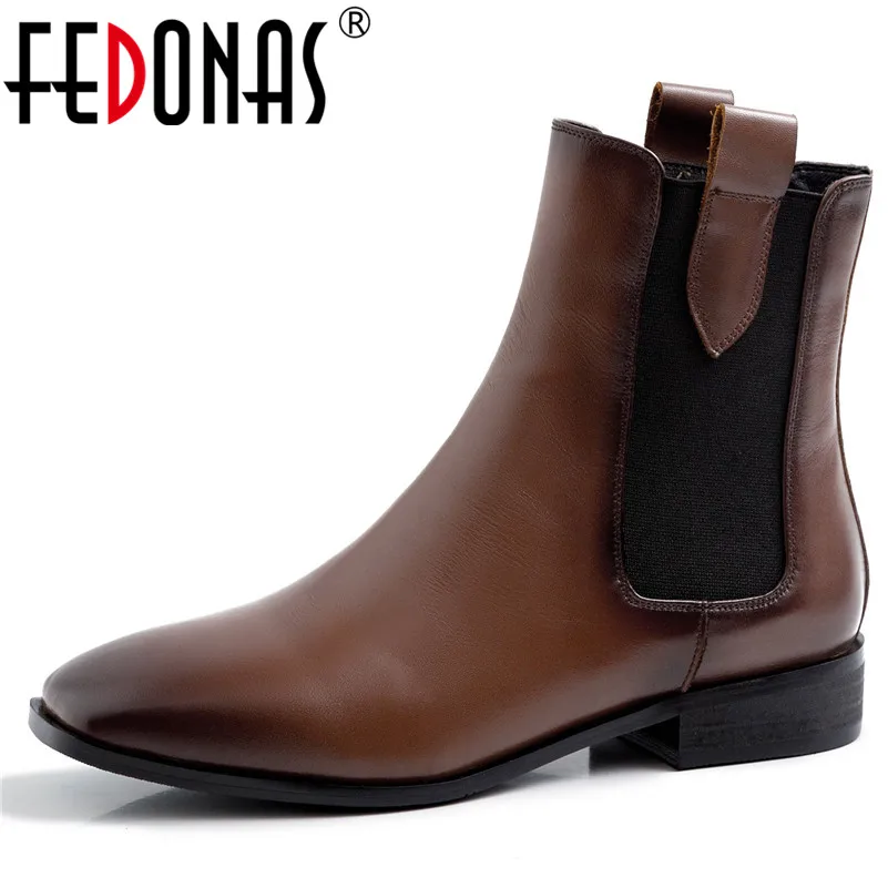 FEDONAS New Top Quality Genuine Leather Women Ankle Boots 2019 Autumn Winter New Sqaure Toe Low Heels Chelsea Boots Office Shoes
FEDONAS New Top Quality Genuine Leather Women Ankle Boots 2019 Autumn Winter New Sqaure Toe Low Heels Chelsea Boots Office Shoes