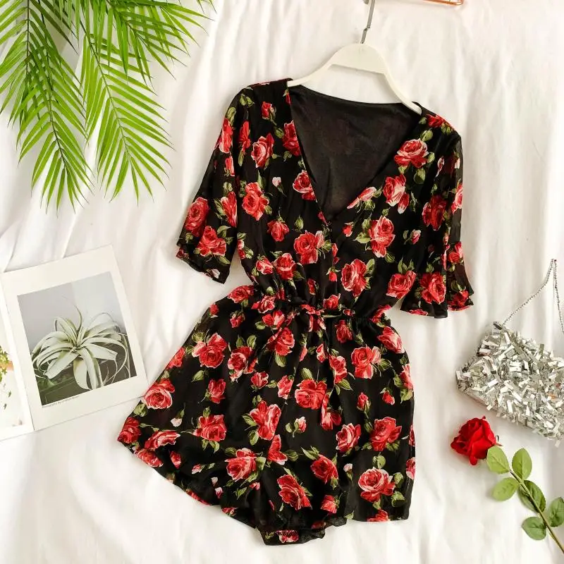 2019 new fashion women's clothing adult fresh printed V-neck flared sleeves elastic waist with wide-legged beach jumpsuit women
2019 new fashion women's clothing adult fresh printed V-neck flared sleeves elastic waist with wide-legged beach jumpsuit women