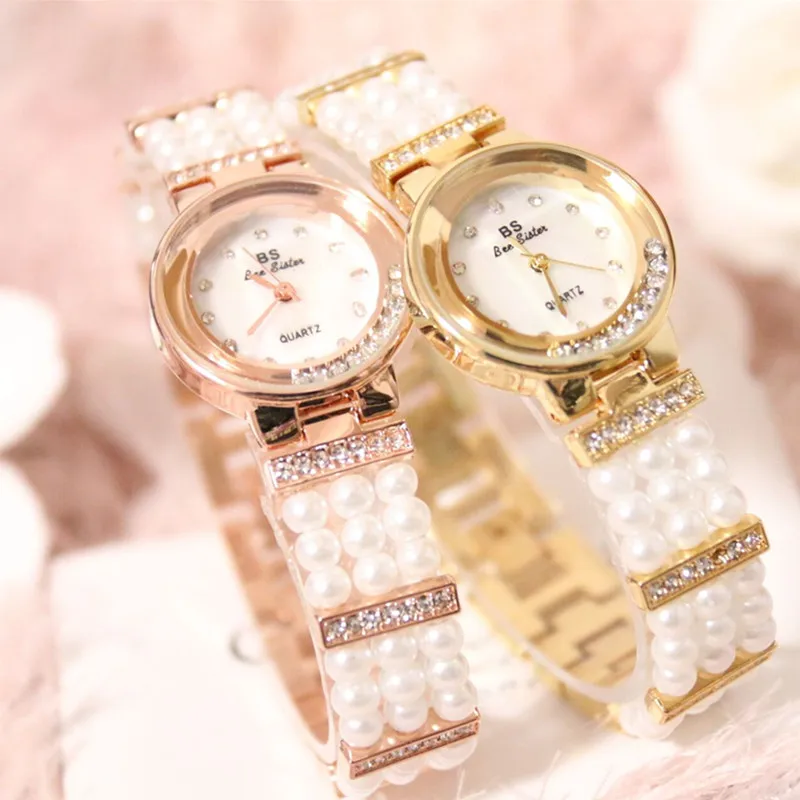 Quartz Movement Ladies Pearl Chain Watch Full Pearl Mother-Of-Pearl Bracelet Round Rhinestone Dial Watch
Quartz Movement Ladies Pearl Chain Watch Full Pearl Mother-Of-Pearl Bracelet Round Rhinestone Dial Watch