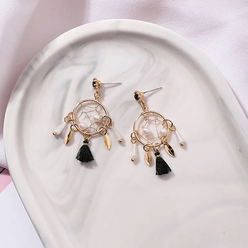 New Sweet Personality Metal Net Hollow Round Circle Earrings for Girl Pearl Crystal Tassel Boucle D'oreille Femme Jewelry EC1122
New Sweet Personality Metal Net Hollow Round Circle Earrings for Girl Pearl Crystal Tassel Boucle D'oreille Femme Jewelry EC1122