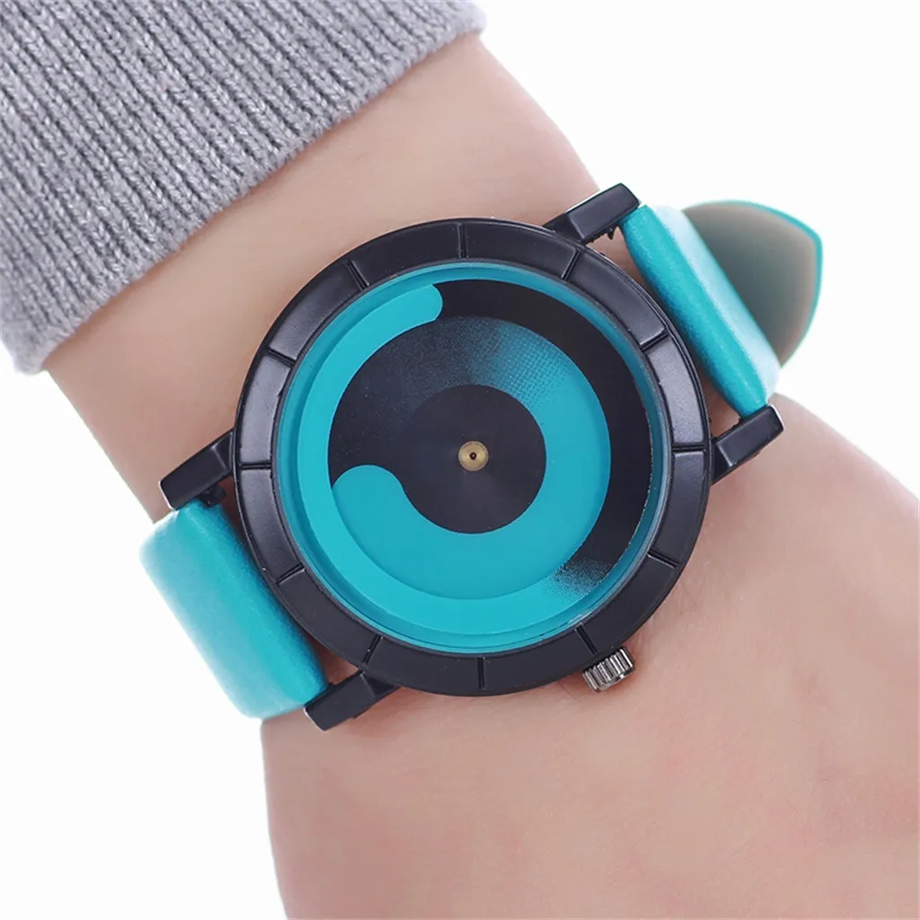 reloj mujer Fashion women watches Casual Cool Unique Pointer Multicolor Style Belt Ladies Quartz female watch bayan kol saati
reloj mujer Fashion women watches Casual Cool Unique Pointer Multicolor Style Belt Ladies Quartz female watch bayan kol saati