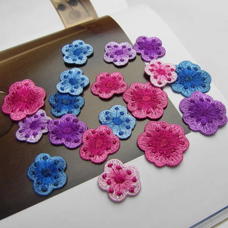 10pcs/Bag Blue Pink Rose Red Plum Blossom Flower Patch for DIY Applique for Summer Clothes Accessories Fashion Sew On Patches
10pcs/Bag Blue Pink Rose Red Plum Blossom Flower Patch for DIY Applique for Summer Clothes Accessories Fashion Sew On Patches