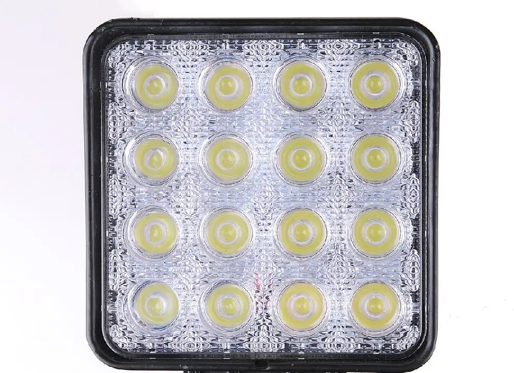 2pcs 48W led work light lamp car 4x4 ATV LED working lights 12V 4.17 inch Truck Tractor LED Work Light Flood lights
2pcs 48W led work light lamp car 4x4 ATV LED working lights 12V 4.17 inch Truck Tractor LED Work Light Flood lights