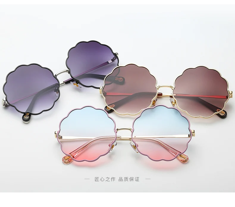 Women Sunglasses Round Floral Glasses 2019 New Arrival Shades for Women Vintage Sunglasses Women Sunglasses Pink Sexy Woman 2019
Women Sunglasses Round Floral Glasses 2019 New Arrival Shades for Women Vintage Sunglasses Women Sunglasses Pink Sexy Woman 2019