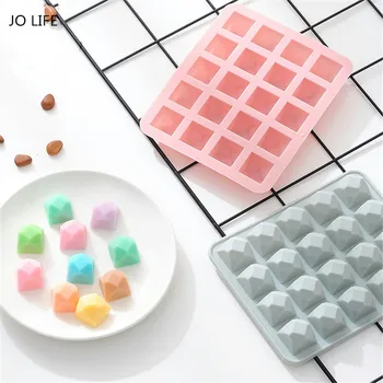 JO LIFE Creative Diamond Ice Cube Silicone Mold Whisky Wine Ice case Chocolate Cake Decoration Tools Jelly Pudding Mould
JO LIFE Creative Diamond Ice Cube Silicone Mold Whisky Wine Ice case Chocolate Cake Decoration Tools Jelly Pudding Mould