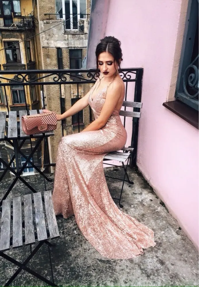 Sexy Gold Prom dress V-neck New 2019 Sleeveless fashion Sequin long party shiny Backless
Sexy Gold Prom dress V-neck New 2019 Sleeveless fashion Sequin long party shiny Backless