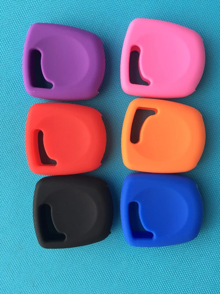 New Silicone Key Case Replacement Transponder Car Key Shell Cover For Ford Mondeo Ka Escort Fiesta Focus Transit Connect Fusion
New Silicone Key Case Replacement Transponder Car Key Shell Cover For Ford Mondeo Ka Escort Fiesta Focus Transit Connect Fusion