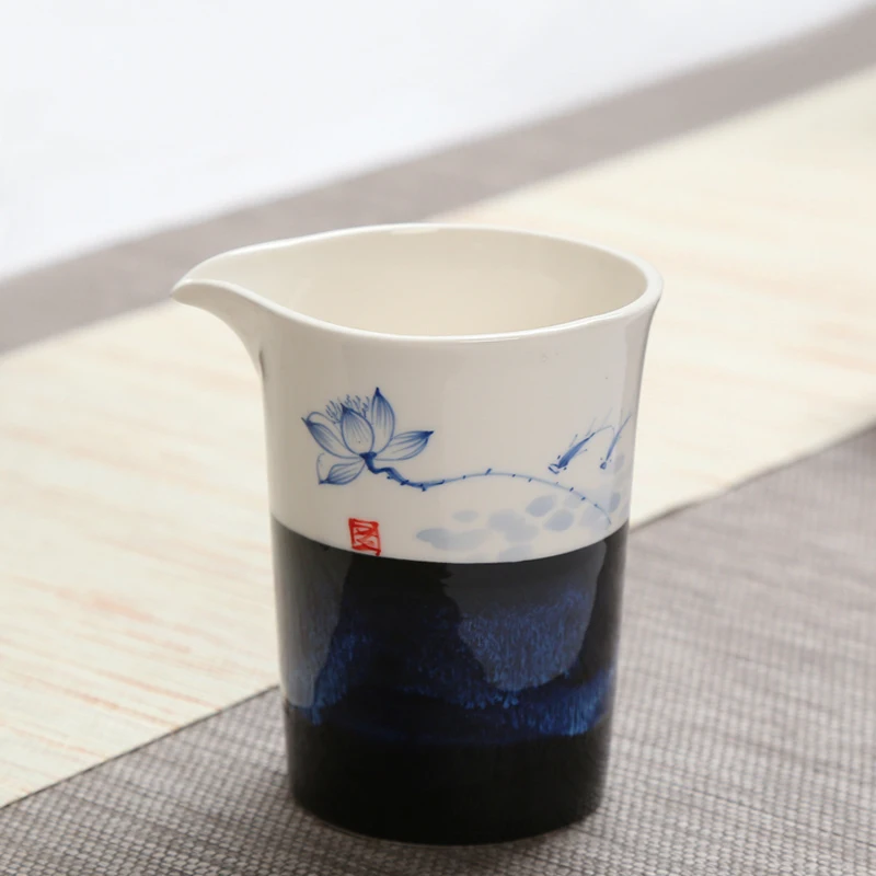 245ML Creative Hand Painted Pattern Porcelain Fair Cup Household Drinkware Office Tea Ceremony Tea Water Public Mug Coffee Cups
245ML Creative Hand Painted Pattern Porcelain Fair Cup Household Drinkware Office Tea Ceremony Tea Water Public Mug Coffee Cups