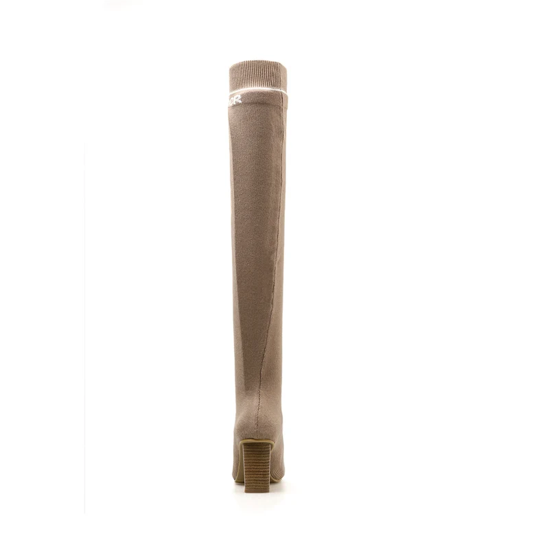 3F8A9687