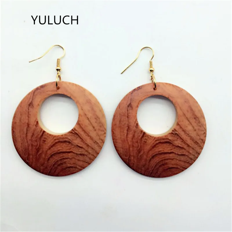 YULUCH 2017 New Revision Both Side of Same 100% Handmade Graved Wood Earrings African Earring Dangler Woman Jewelry
YULUCH 2017 New Revision Both Side of Same 100% Handmade Graved Wood Earrings African Earring Dangler Woman Jewelry