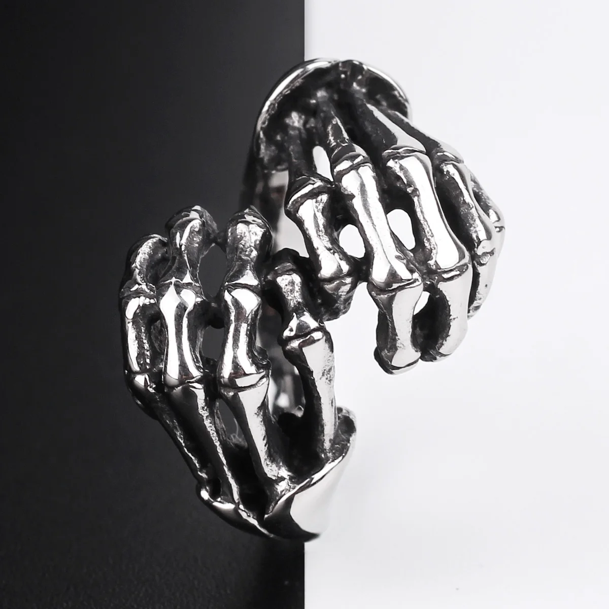 316L Stainless Steel Claw Man Men Rings Creativity Personality Punk Rock Hip Hop Gothic for Male Boy Jewelry Accessories Gift
316L Stainless Steel Claw Man Men Rings Creativity Personality Punk Rock Hip Hop Gothic for Male Boy Jewelry Accessories Gift