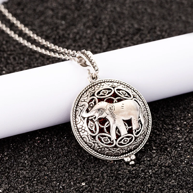Aroma Diffuser Elephant Necklace Open Lockets Pendant Perfume Essential Oil Locket to send Chain length 60cm+1pcs mat F18
Aroma Diffuser Elephant Necklace Open Lockets Pendant Perfume Essential Oil Locket to send Chain length 60cm+1pcs mat F18