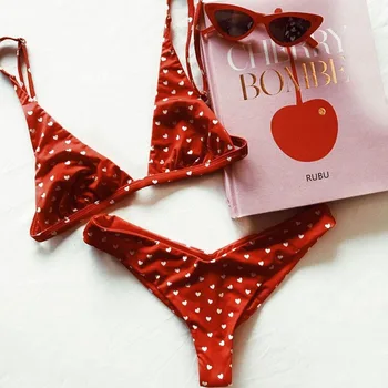 Swimwear Women 2019 New Dot Bikini Set Sexy Bathing Suit Cute Swimsuit Thong Brazilian Bikini Maillot De Bain 3303
Swimwear Women 2019 New Dot Bikini Set Sexy Bathing Suit Cute Swimsuit Thong Brazilian Bikini Maillot De Bain 3303