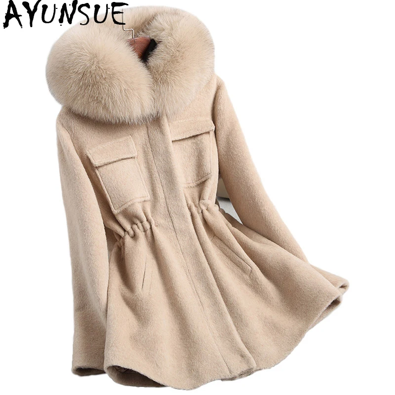 AYUNSUE Wool Coat Women Real Rex Rabbit Fur Lining 2019 Alpaca Woolen Coats Natural Fox Fur Hooded Winter Jacket 18141 WYQ2019
AYUNSUE Wool Coat Women Real Rex Rabbit Fur Lining 2019 Alpaca Woolen Coats Natural Fox Fur Hooded Winter Jacket 18141 WYQ2019