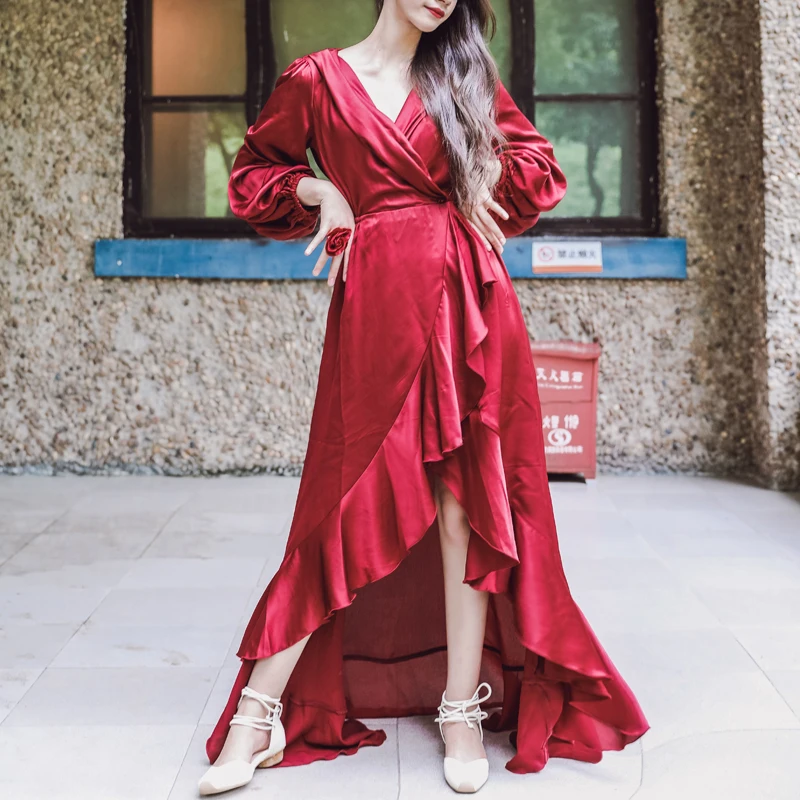 Spring V-neck Sexy Backless Beach Dress Vintage Red Split Ruffle Long Sleeve Maxi Dress Women Party Dress Vestidos Femme 2019
Spring V-neck Sexy Backless Beach Dress Vintage Red Split Ruffle Long Sleeve Maxi Dress Women Party Dress Vestidos Femme 2019