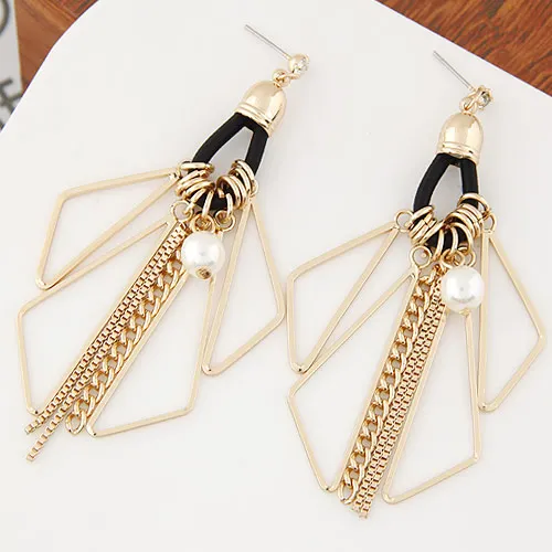 LEMOER Boho Fashion Gold color Geometric Multi Triangle Pearl Chain Tassels Drop Earrings Brincos Jewelry for Women Dress Party
LEMOER Boho Fashion Gold color Geometric Multi Triangle Pearl Chain Tassels Drop Earrings Brincos Jewelry for Women Dress Party