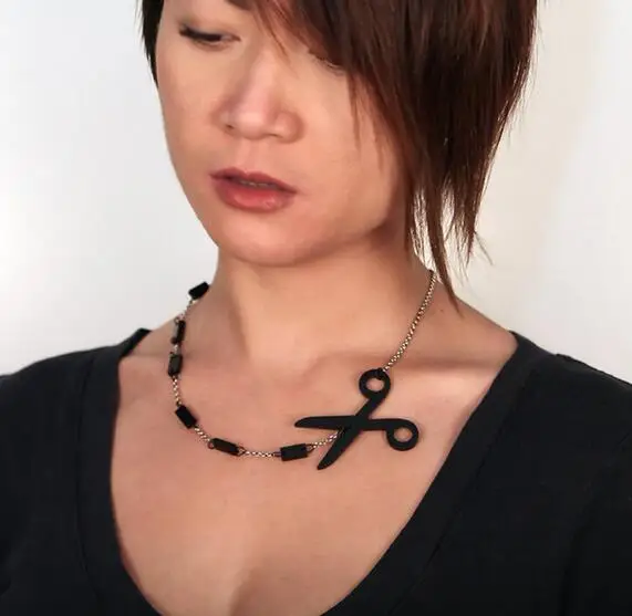 2018 New Arrival Cut Along The Dotted Line Acrylic Necklace for Girl Women Rocker Scissors Tool Pendant Acrylic Punk Necklace
2018 New Arrival Cut Along The Dotted Line Acrylic Necklace for Girl Women Rocker Scissors Tool Pendant Acrylic Punk Necklace