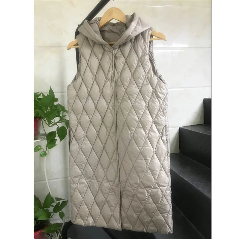 Sanishroly Autumn Winter Women Hooded Waistcoat Duck Down Coat Parka Ultra Light Down Vest Female Long Sleeveless Vest Tops S549
Sanishroly Autumn Winter Women Hooded Waistcoat Duck Down Coat Parka Ultra Light Down Vest Female Long Sleeveless Vest Tops S549