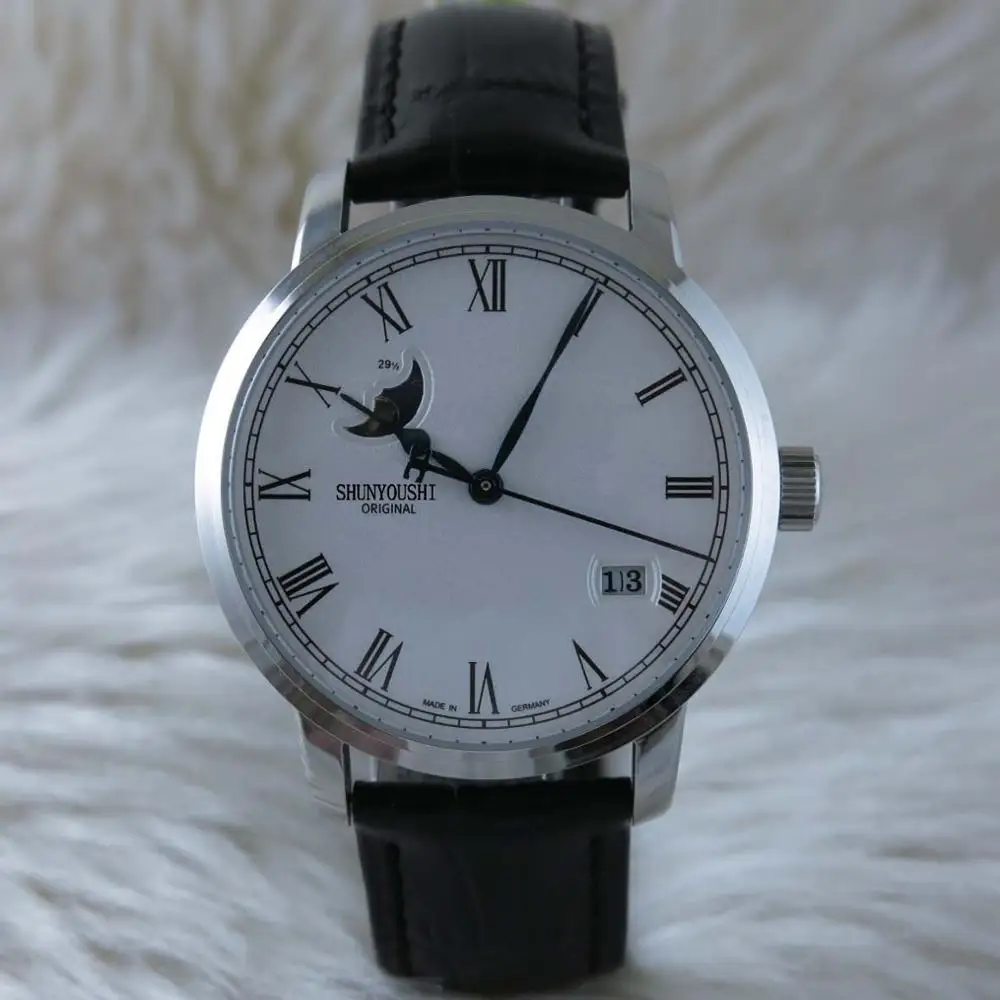 WG06710 Mens Watches Top Brand Runway Luxury European Design Automatic Mechanical Watch
WG06710 Mens Watches Top Brand Runway Luxury European Design Automatic Mechanical Watch