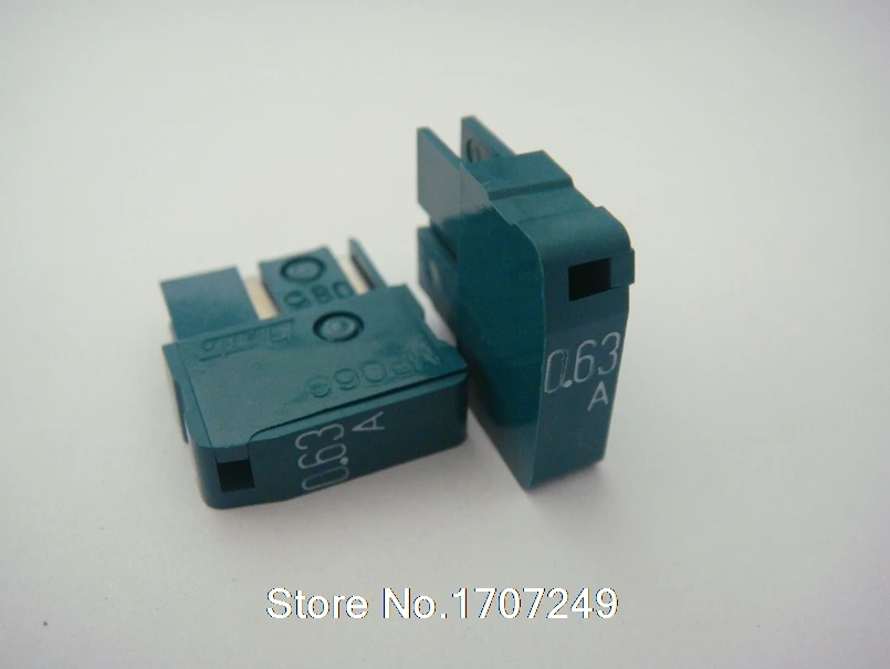 Бесплатная доставка 50 шт./лот предохранитель сигнализации DAITO MP063 0.63A 125 в 100% новый и оригинальный предохранитель Fanuc MP0.63A
Бесплатная доставка 50 шт./лот предохранитель сигнализации DAITO MP063 0.63A 125 в 100% новый и оригинальный предохранитель Fanuc MP0.63A