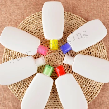 50pcs/lot 120ml 200ml empty white flip cover lotion bottle facial cleanser bottle Cosmetic packaging plastic bottle
50pcs/lot 120ml 200ml empty white flip cover lotion bottle facial cleanser bottle Cosmetic packaging plastic bottle