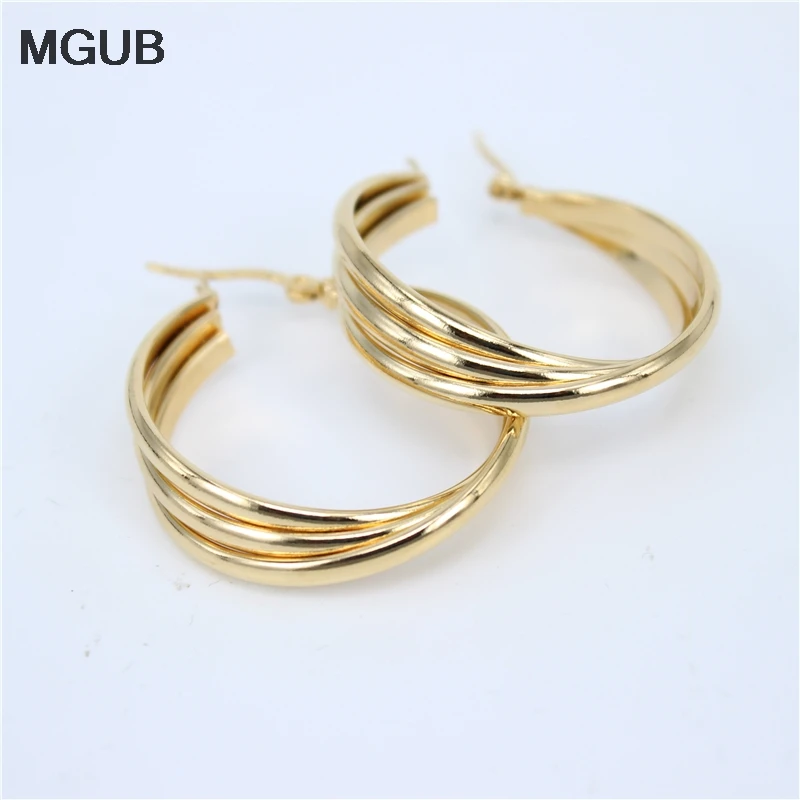MGUB Stainless steel Gold color earrings 2 smooth and frosted women fashion jewelry wholesale popular jewelry real map LH189
MGUB Stainless steel Gold color earrings 2 smooth and frosted women fashion jewelry wholesale popular jewelry real map LH189