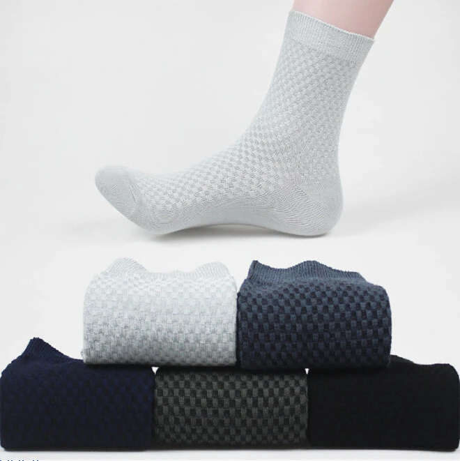 Comfortable Men Bamboo Fiber Socks Casual Business Anti-Bacterial Deodorant Breatheable Man Long Sock 5 Colors By Random
Comfortable Men Bamboo Fiber Socks Casual Business Anti-Bacterial Deodorant Breatheable Man Long Sock 5 Colors By Random