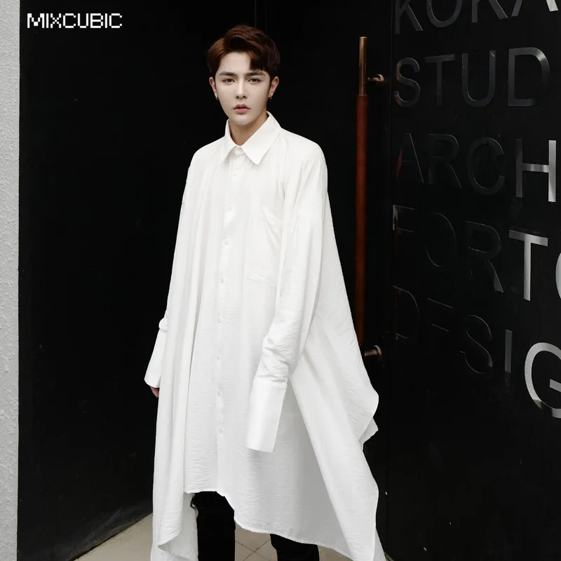 MIXCUBIC 2017 Autumn British style unique Asymmetry length design shirts men Long section casual loose white shirts for men
MIXCUBIC 2017 Autumn British style unique Asymmetry length design shirts men Long section casual loose white shirts for men