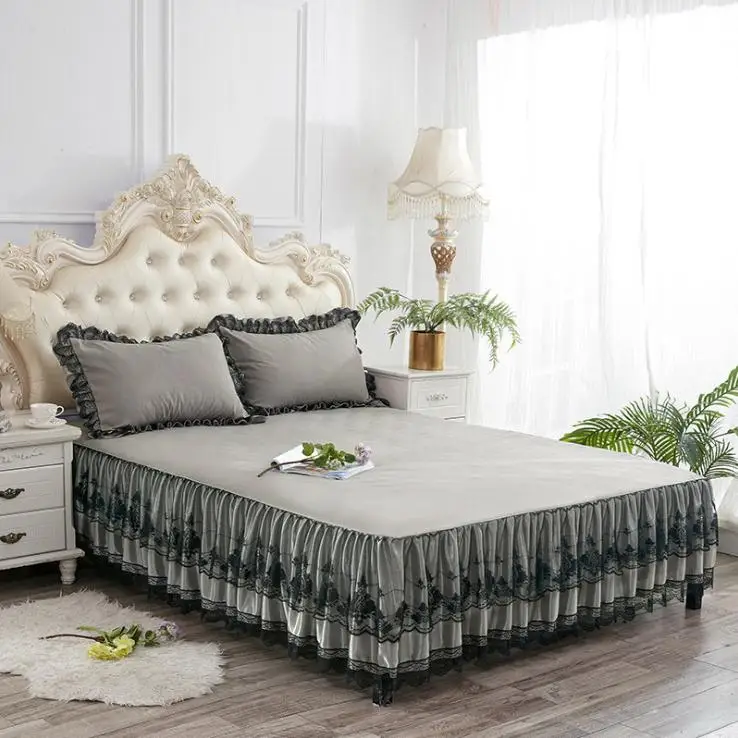 European Luxury Bedspreads and 2PCS Pillowcase Thick Cotton Bed Skirt with Lace Edge Twin Queen King Size Bedding Set Non-slip
European Luxury Bedspreads and 2PCS Pillowcase Thick Cotton Bed Skirt with Lace Edge Twin Queen King Size Bedding Set Non-slip