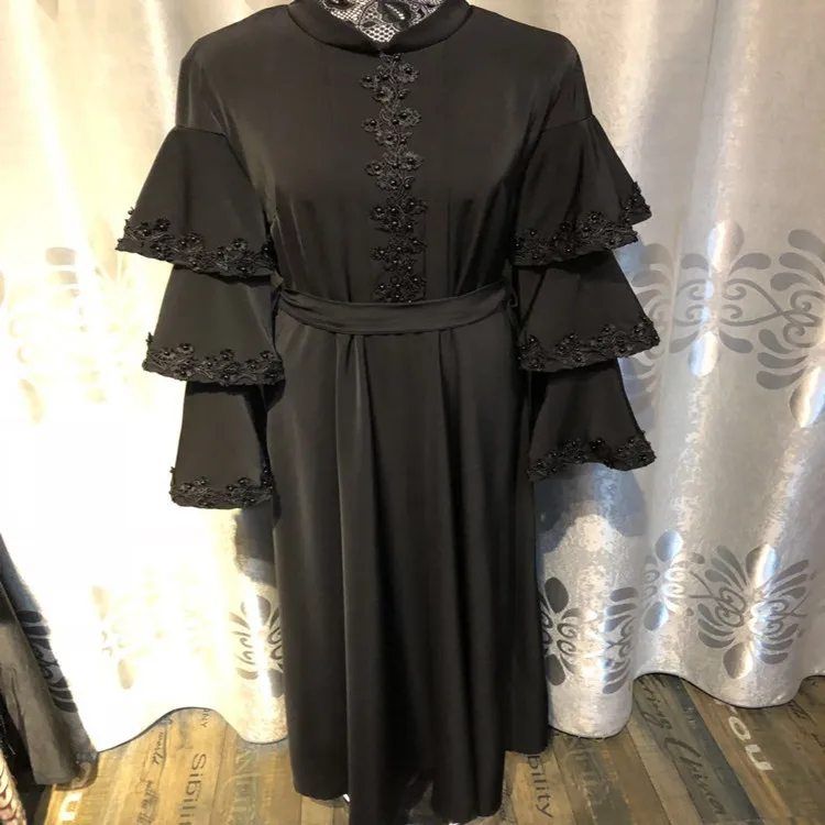 Dress Flare Ruffles Cardigan Kimono Long Robe Gowns Jubah Middle East Eid Ramadan Islamic Elegant Muslim Beading Abaya Lace Full
Dress Flare Ruffles Cardigan Kimono Long Robe Gowns Jubah Middle East Eid Ramadan Islamic Elegant Muslim Beading Abaya Lace Full