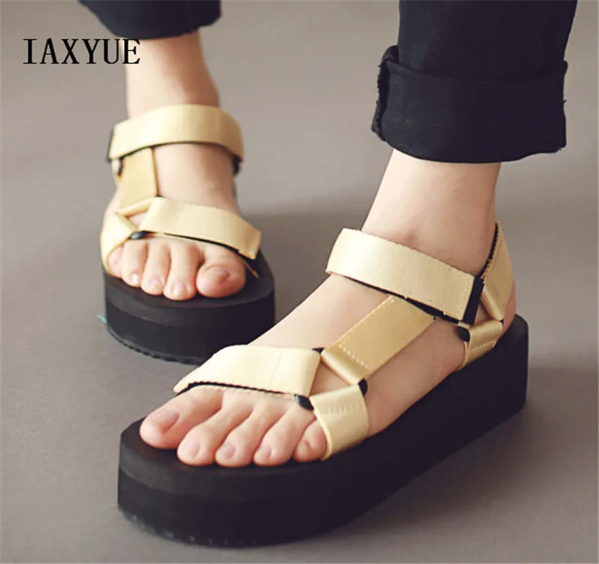 2019 summer thick bottom sandals female sponge increased lazy shoes black wind IT canvas shoes ladies leisure shoes
2019 summer thick bottom sandals female sponge increased lazy shoes black wind IT canvas shoes ladies leisure shoes