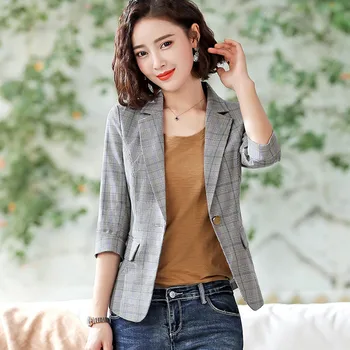 2019 new women's blouse Slim plaid jacket jacket single buckle ladies casual short jacket hot
2019 new women's blouse Slim plaid jacket jacket single buckle ladies casual short jacket hot