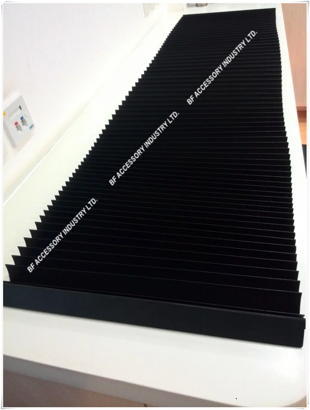 Flat straight bellows LMax 3500mm,cnc machine tools flexible protective accordion bellows shield,Height of 37mm,Width of 435mm
Flat straight bellows LMax 3500mm,cnc machine tools flexible protective accordion bellows shield,Height of 37mm,Width of 435mm