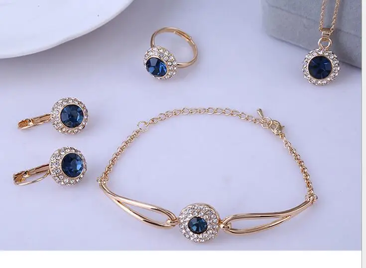 hot sell new - UK Fashion Watch 18K Gold Plated dark blue CZ Zirconia Crystal Pendant necklace bracelet earrings rings jewelry
hot sell new - UK Fashion Watch 18K Gold Plated dark blue CZ Zirconia Crystal Pendant necklace bracelet earrings rings jewelry