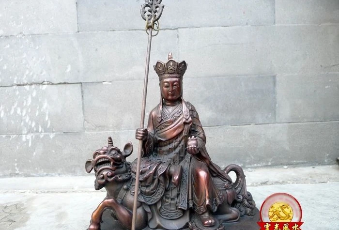 Tibet Buddhism Bronze Copper Jizo Ksitigarbha Sit Fu Dog Lion Bodhisattva Statue a 0518
Tibet Buddhism Bronze Copper Jizo Ksitigarbha Sit Fu Dog Lion Bodhisattva Statue a 0518